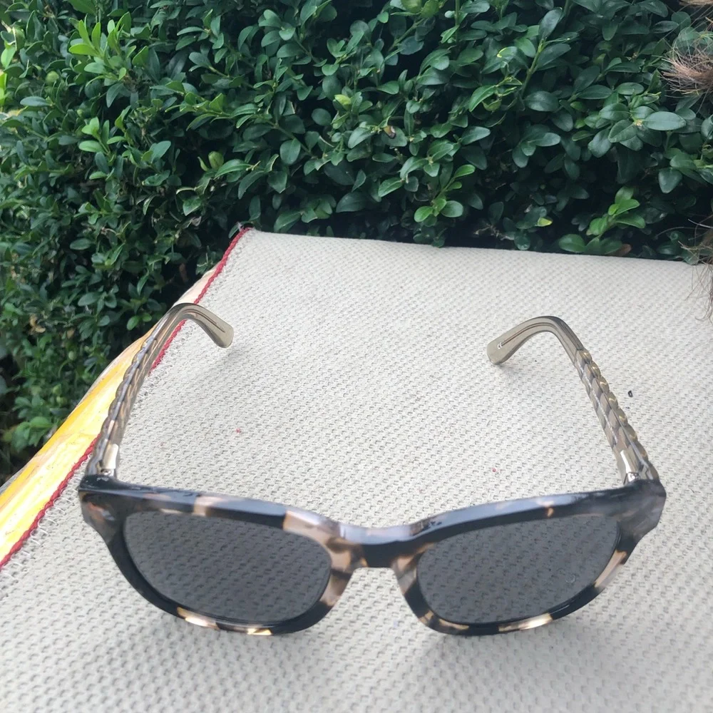 Kirkland Signature Women’s Tortoiseshell Round Sunglasses Brown/Black